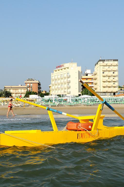 Hotel Admiral Riccione Exterior foto